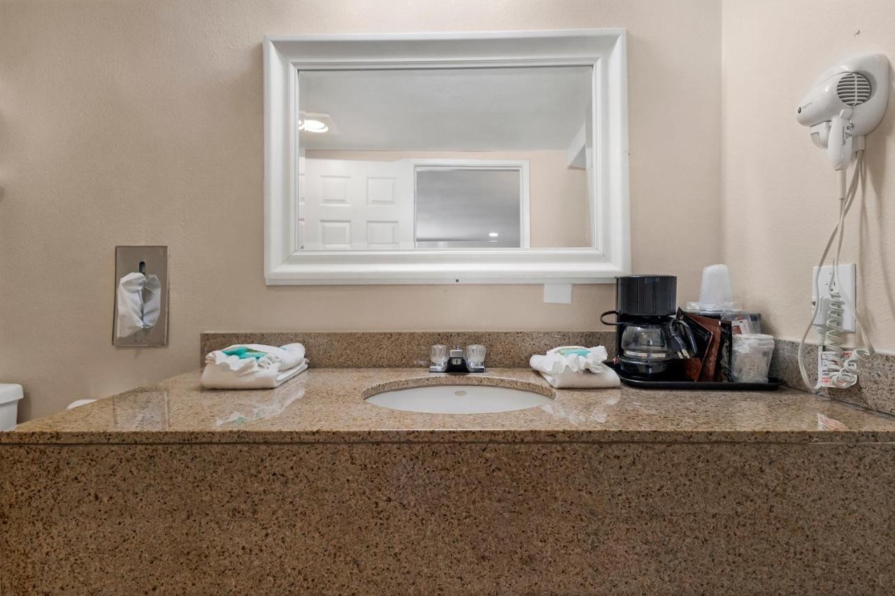 Heritage Express Motel 2*