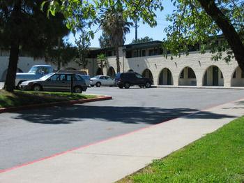 Heritage Express Motel